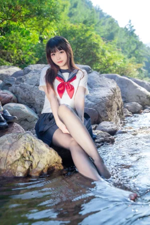 miko酱ww《mikoの小小溪流》主题写真：24张全套美图，含1个视频