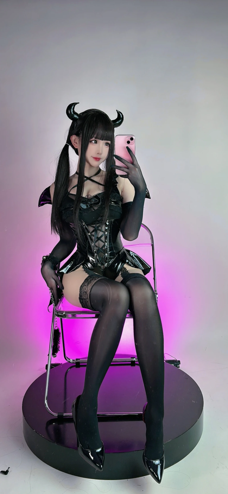 miko酱ww《mikoの蛇蝎魅魔》主题写真：31张全套美图
