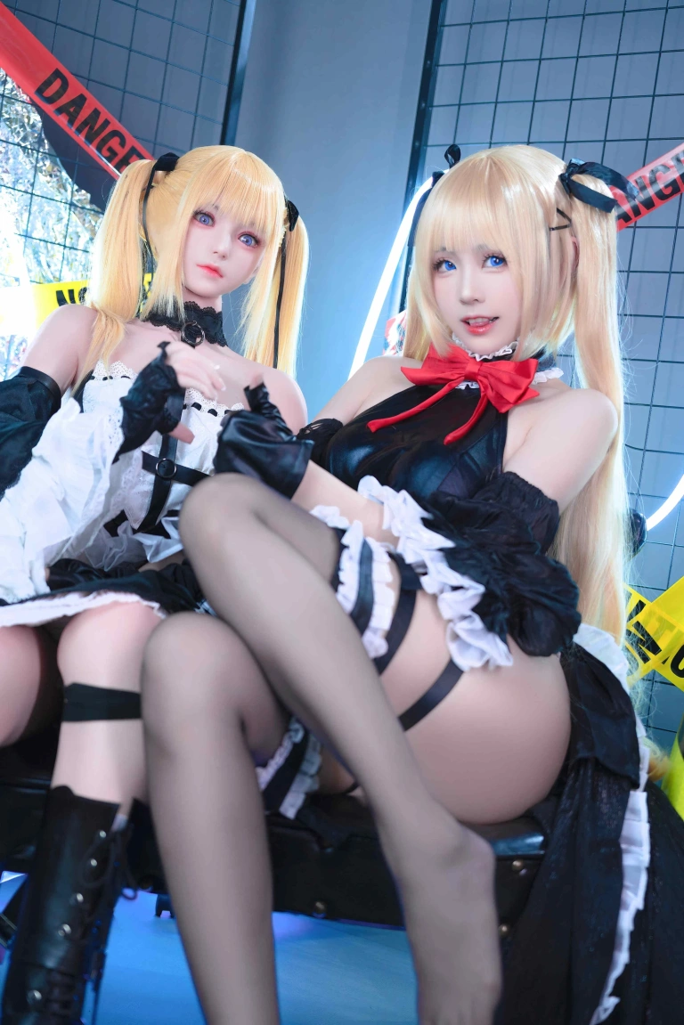 miko酱ww《double玛丽萝丝》主题写真：26张全套美图