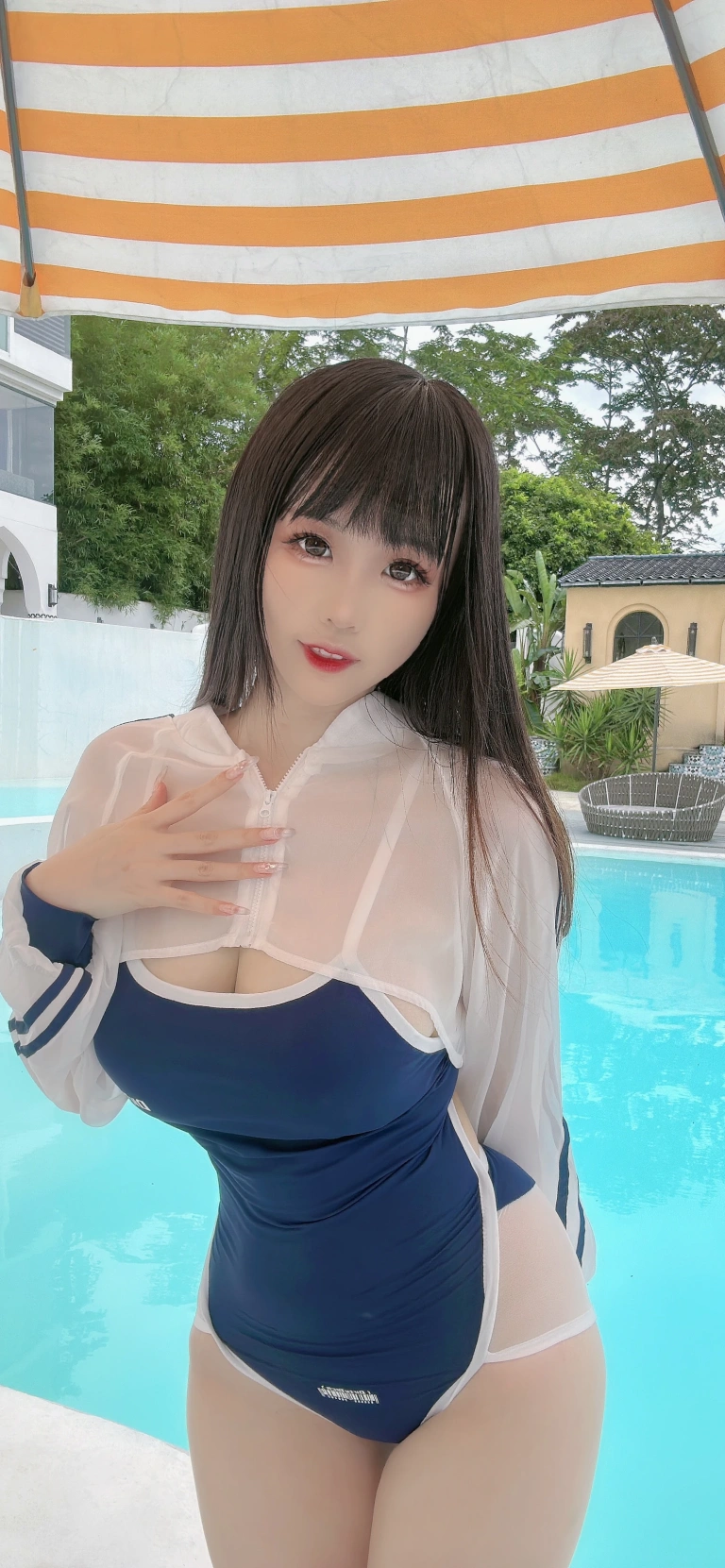 miko酱ww《泳装合集》主题写真：50张全套美图