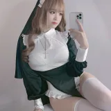miko酱ww《自拍系列mikoの白丝01》主题写真：241张全套美图