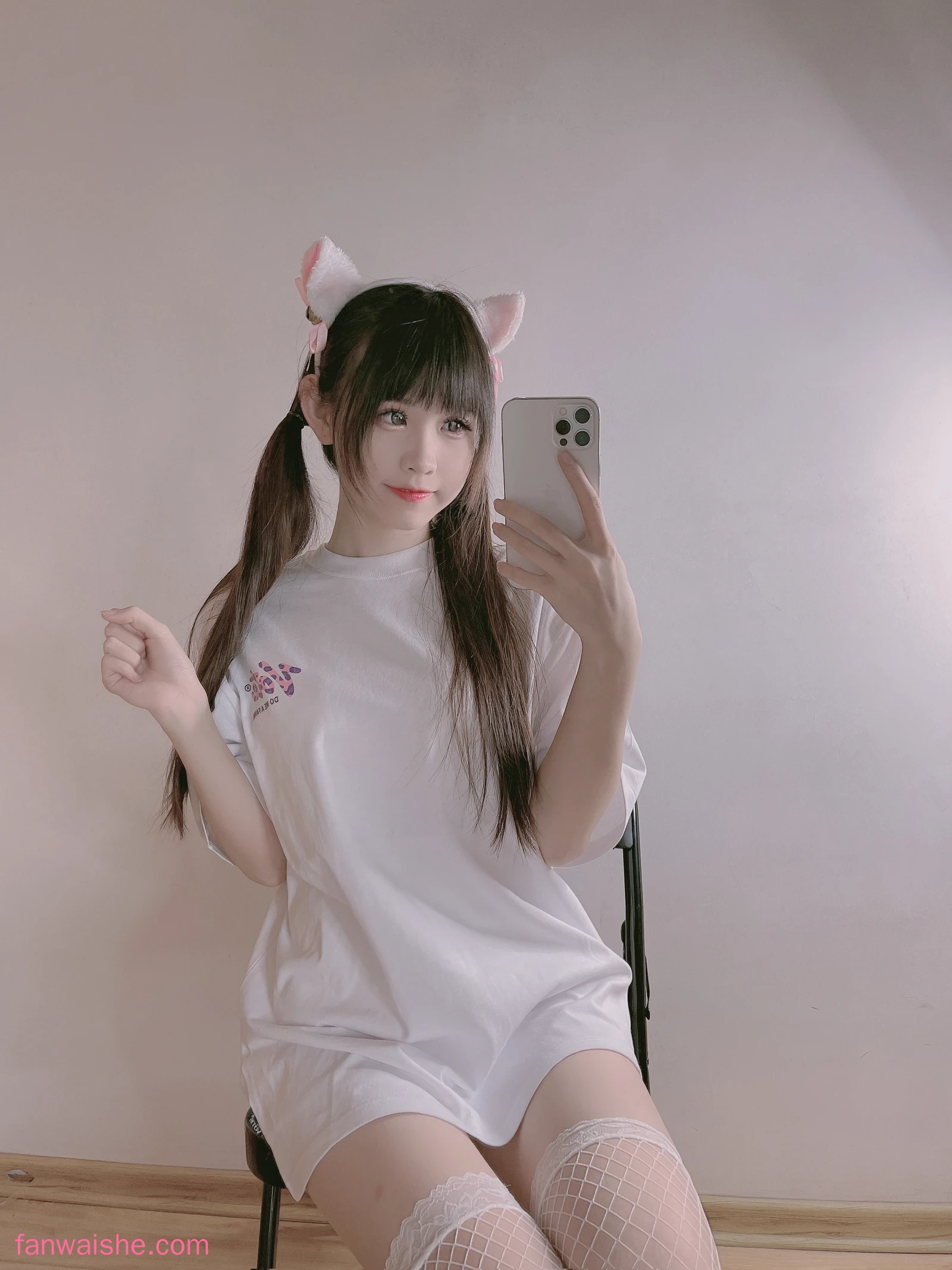 miko酱ww miko酱ww NO.56 - 自拍系列mikoの白丝01