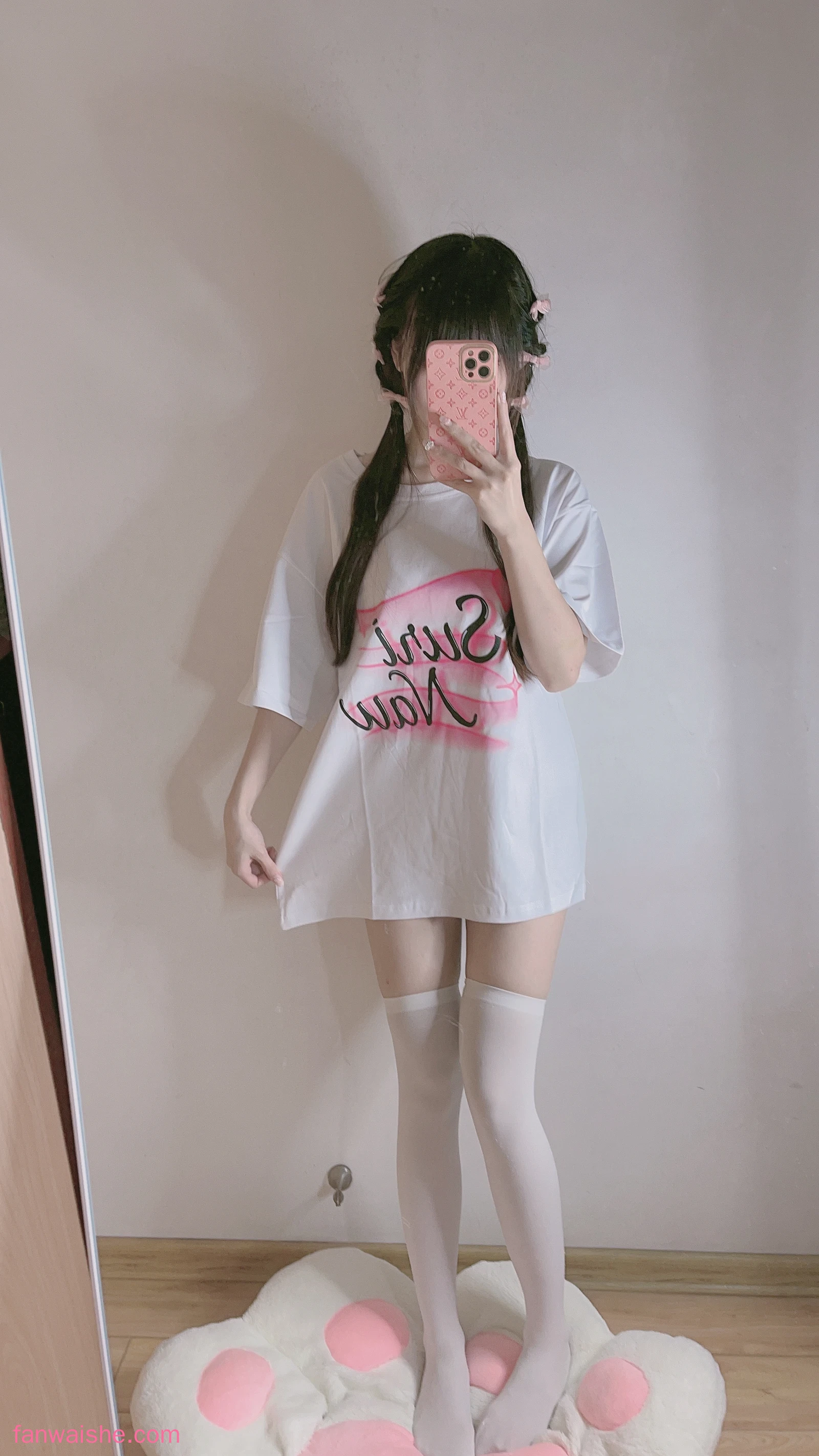 miko酱ww miko酱ww NO.56 - 自拍系列mikoの白丝01