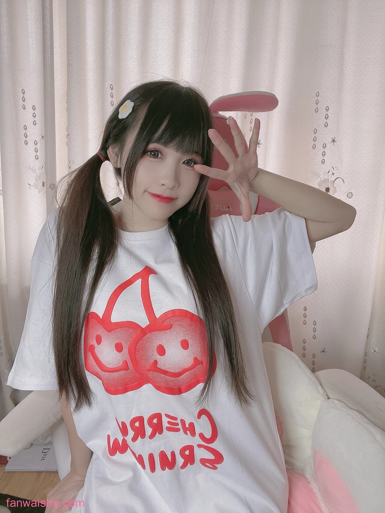 miko酱ww miko酱ww NO.56 - 自拍系列mikoの白丝01
