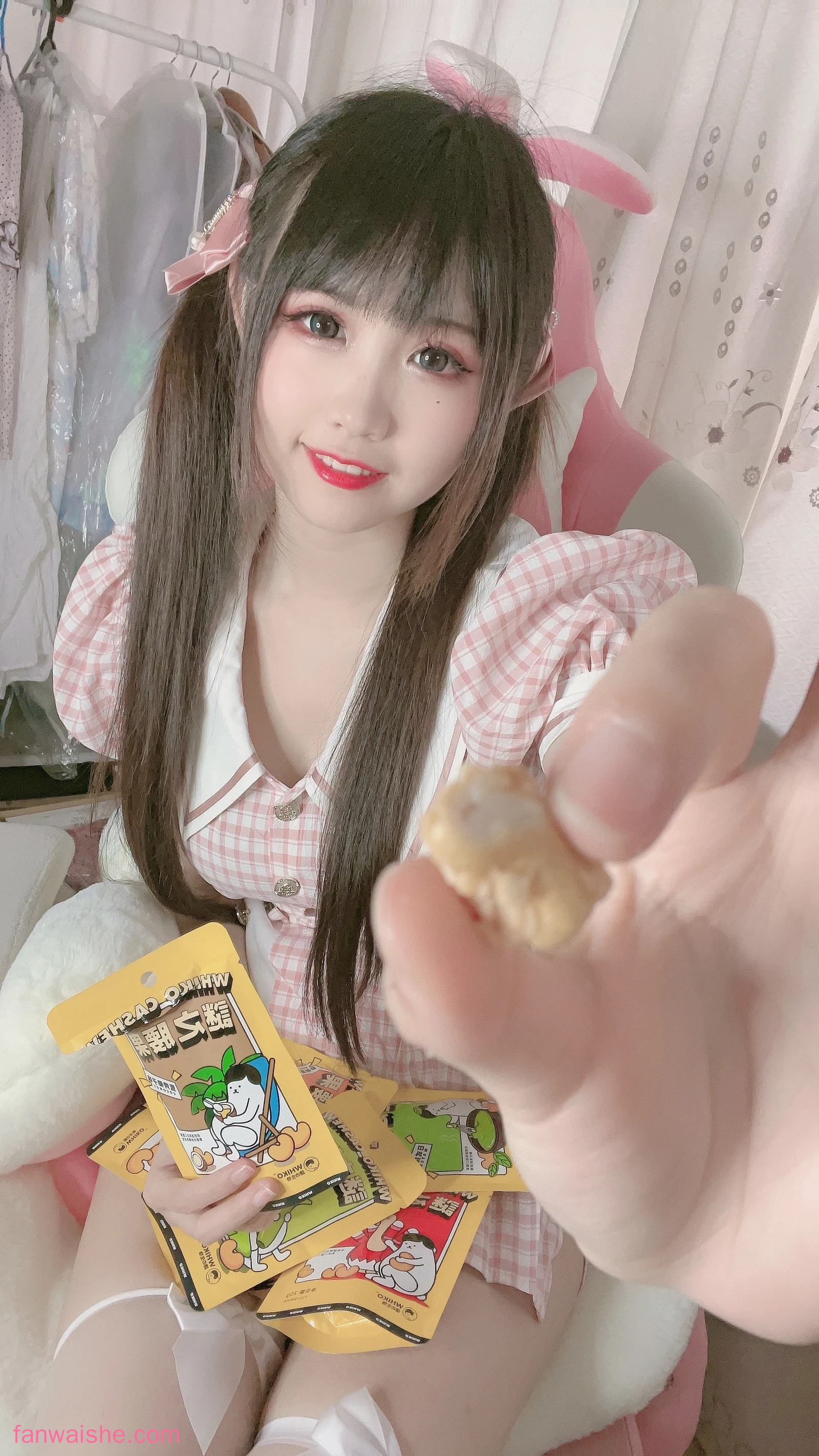 miko酱ww miko酱ww NO.56 - 自拍系列mikoの白丝01