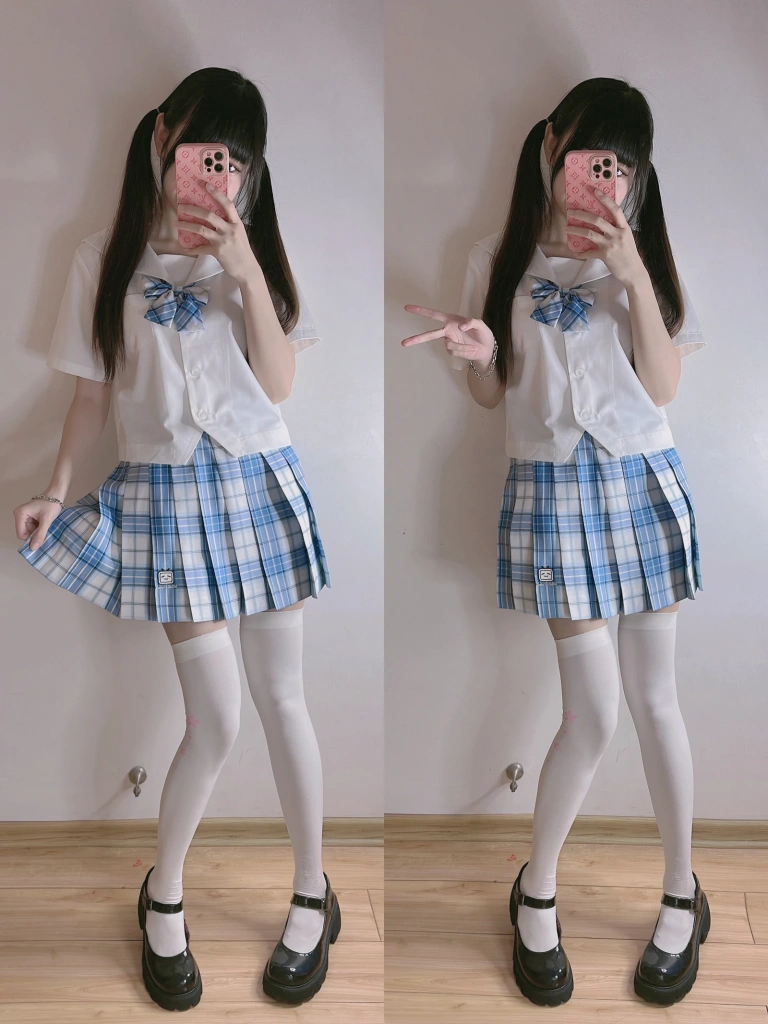 miko酱ww《自拍系列mikoの白丝02》主题写真：225张全套美图