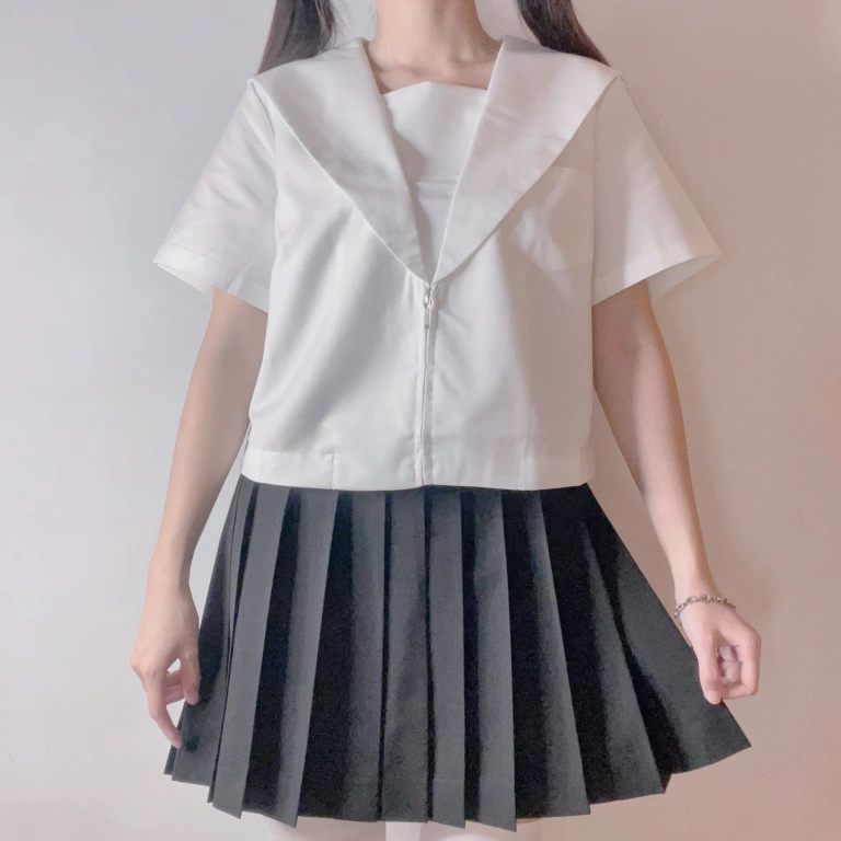 miko酱ww《自拍系列mikoの白丝03》主题写真：201张全套美图