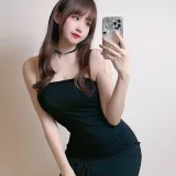 miko酱ww《自拍系列mikoの肉丝01》主题写真：114张全套美图