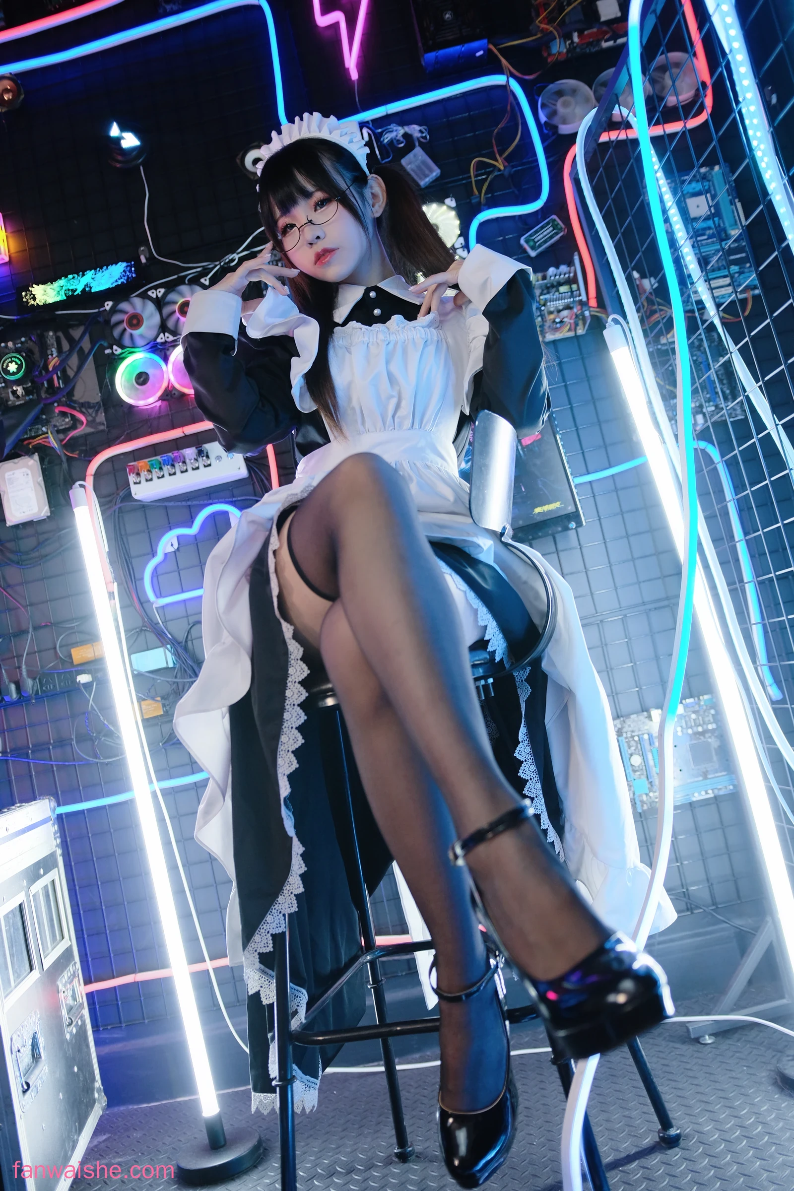miko酱ww miko酱ww NO.61 - 自拍系列mikoの黑丝02