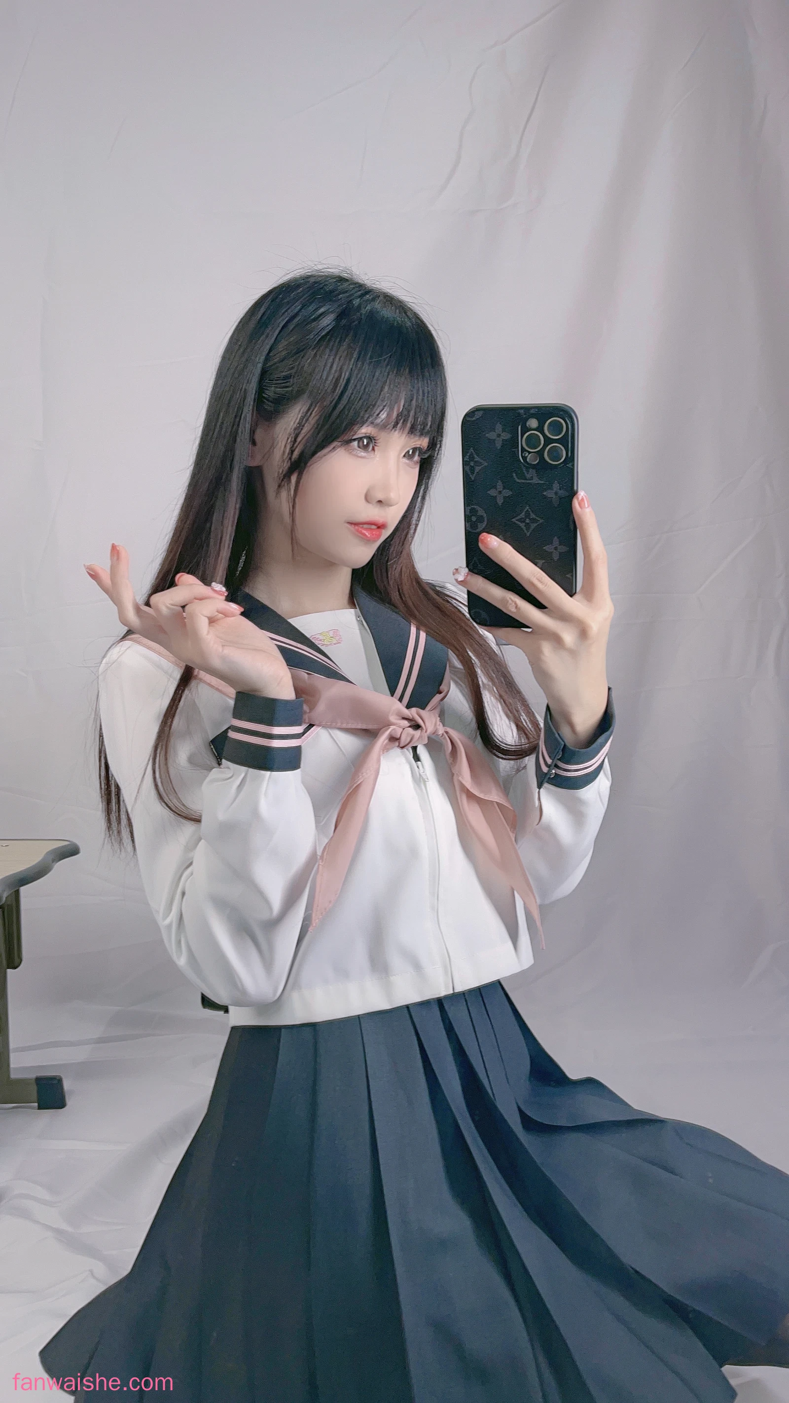 miko酱ww miko酱ww NO.61 - 自拍系列mikoの黑丝02