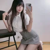 miko酱ww《自拍系列mikoの黑丝03》主题写真：185张全套美图