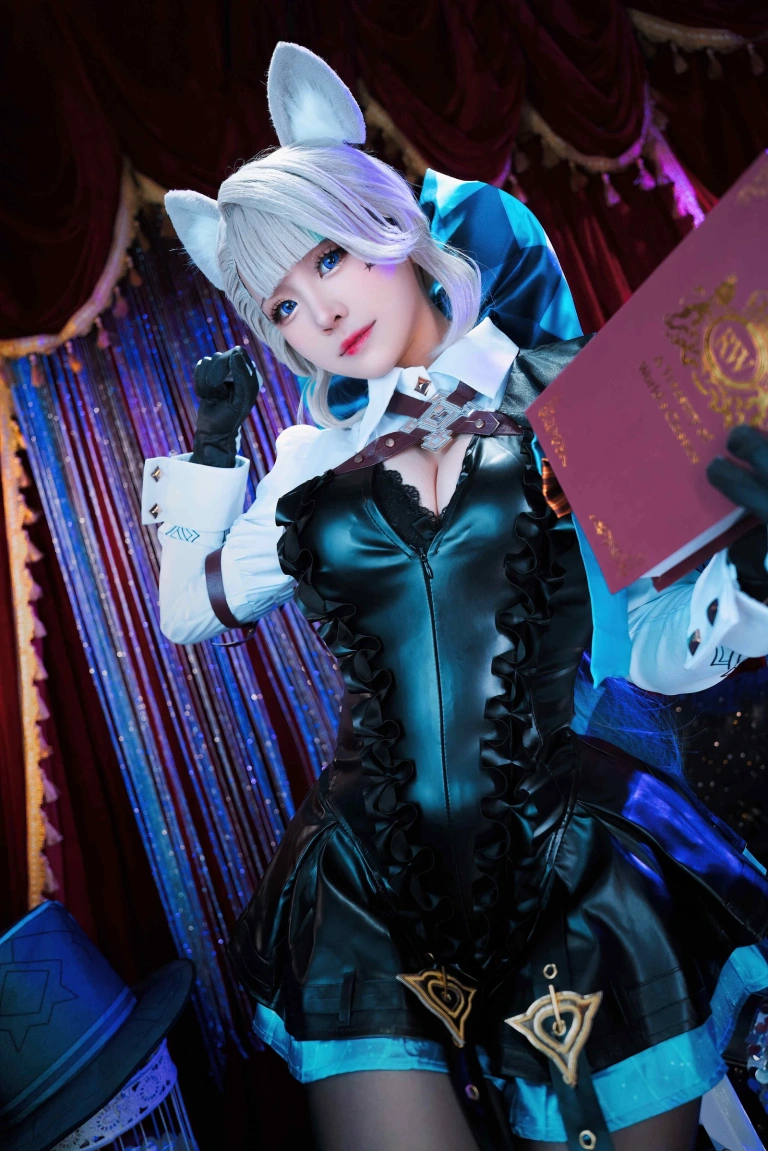miko酱ww《琳妮特》主题写真：36张全套美图