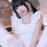 miko酱ww《甜心女仆》主题写真：30张全套美图