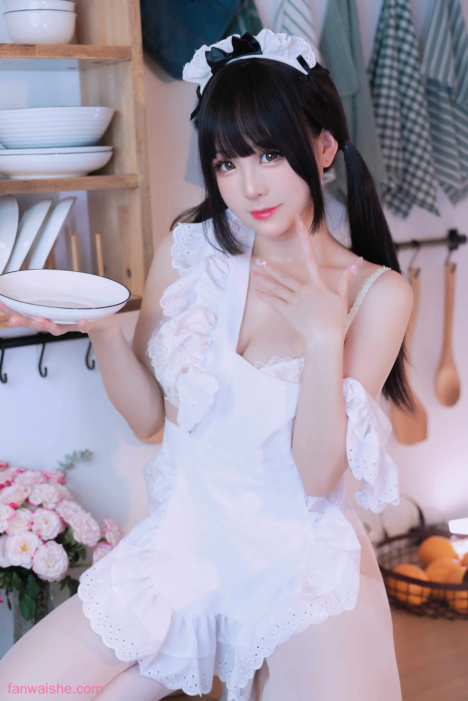 miko酱ww miko酱ww NO.70 - 甜心女仆