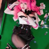 miko酱ww《卡迪娜兔女郎》主题写真：30张全套美图