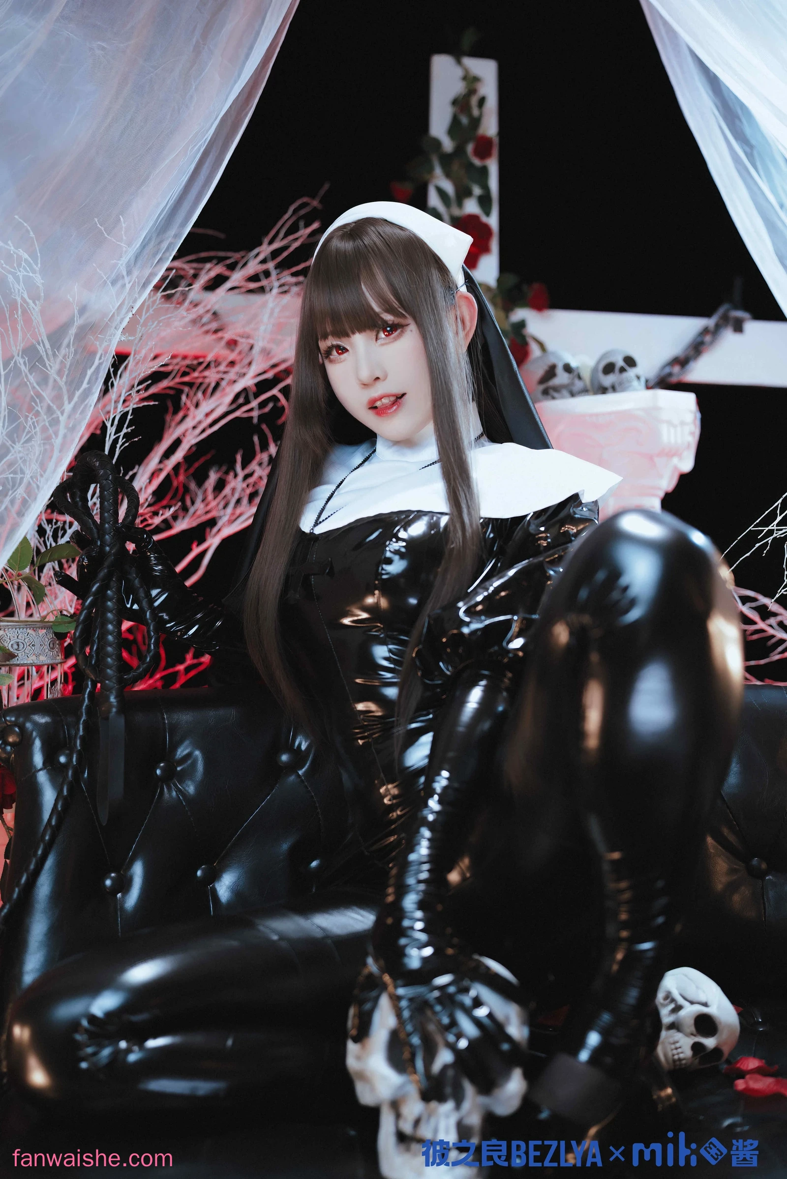 miko酱ww miko酱ww NO.75 - 黑白修女