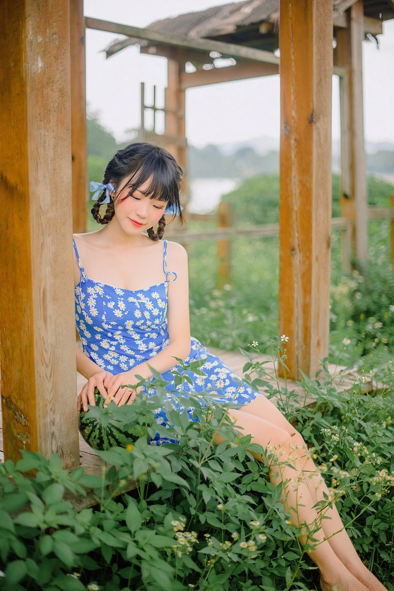 miko酱ww《夏日回忆》主题写真：57张全套美图