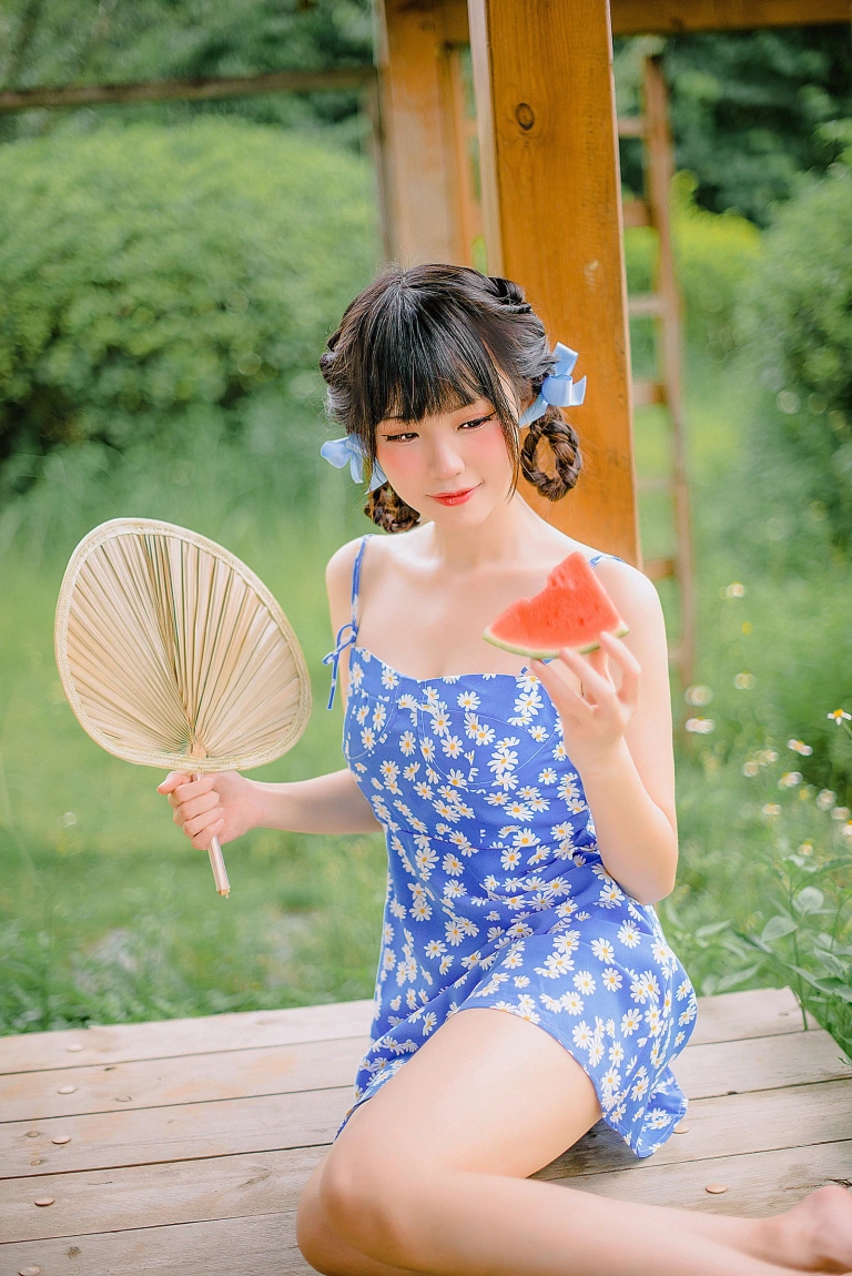 miko酱ww《夏日回忆》主题写真：57张全套美图