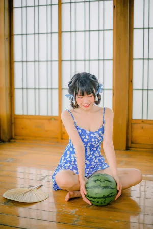 miko酱ww《夏日回忆》主题写真：57张全套美图