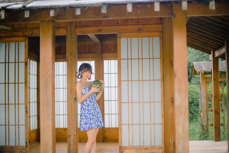 miko酱ww《夏日回忆》主题写真：57张全套美图