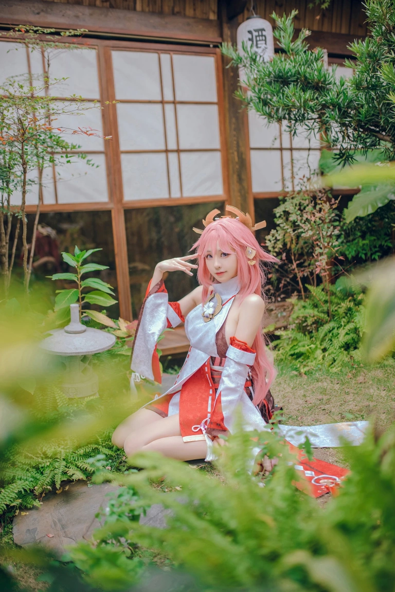 miko酱ww《八重神子》主题写真：31张全套美图
