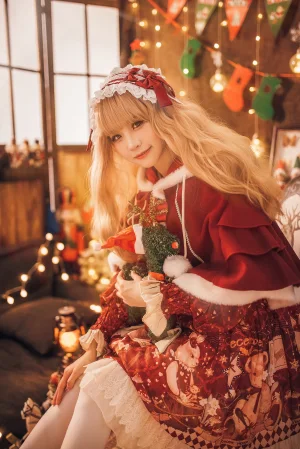 miko酱ww《暖屋里的少女》主题写真：29张全套美图