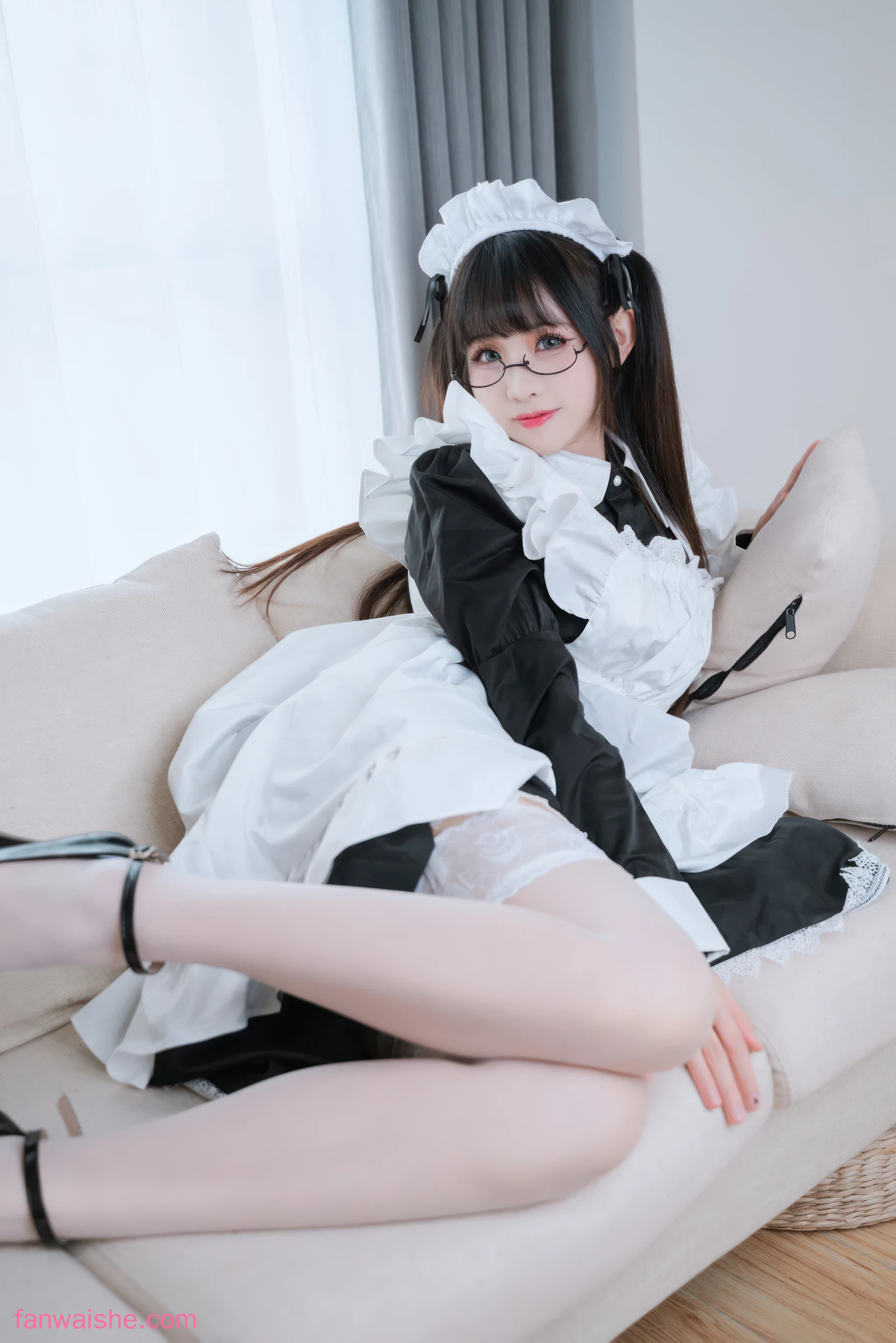 miko酱ww miko酱ww NO.94 - 生日限定女仆