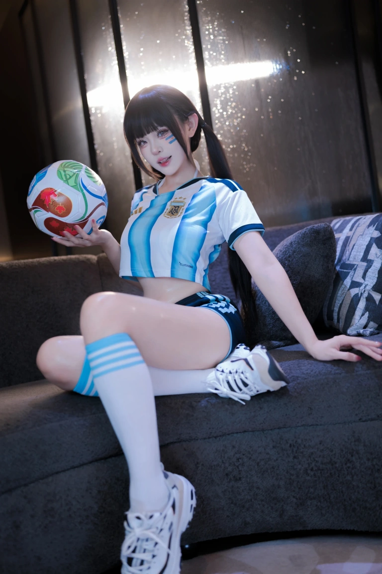 miko酱ww《足球宝贝》主题写真：41张全套美图