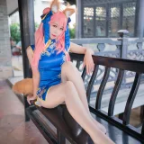 Money冷冷《玉藻前旗袍》主题写真：17张全套美图