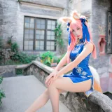 Money冷冷《玉藻前旗袍》主题写真：17张全套美图