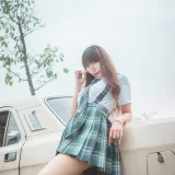 Money冷冷《JK》主题写真：9张全套美图