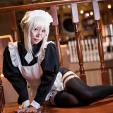 Money冷冷《黑呆女仆》主题写真：12张全套美图