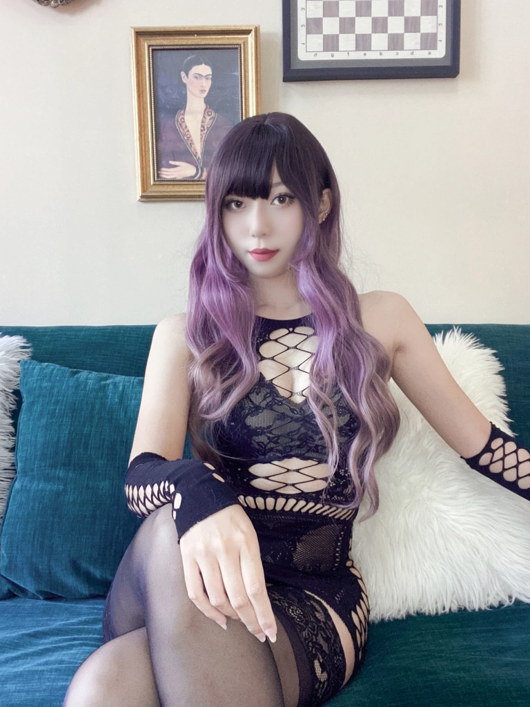Money冷冷《花花网衣》主题写真：89张全套美图，含3个视频