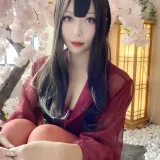Money冷冷《新年快乐》主题写真：31张全套美图，含2个视频