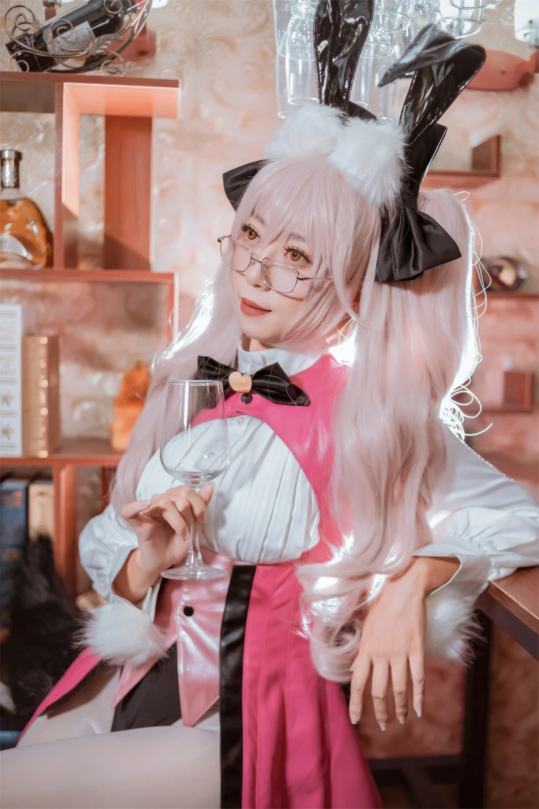 Money冷冷《玉藻前兔女郎》主题写真：20张全套美图