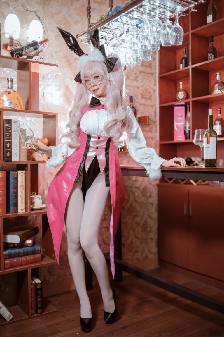 Money冷冷《玉藻前兔女郎》主题写真：20张全套美图