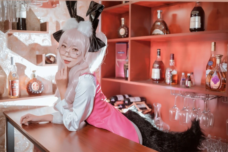 Money冷冷《玉藻前兔女郎》主题写真：20张全套美图