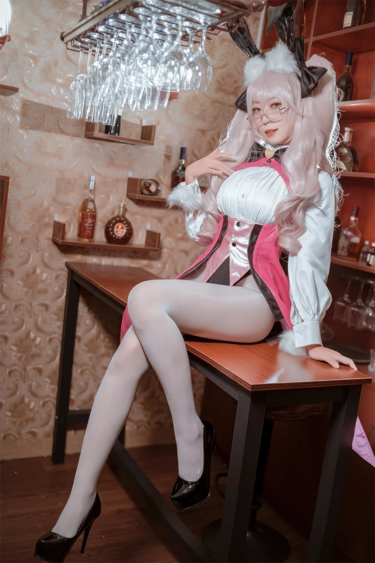 Money冷冷《玉藻前兔女郎》主题写真：20张全套美图