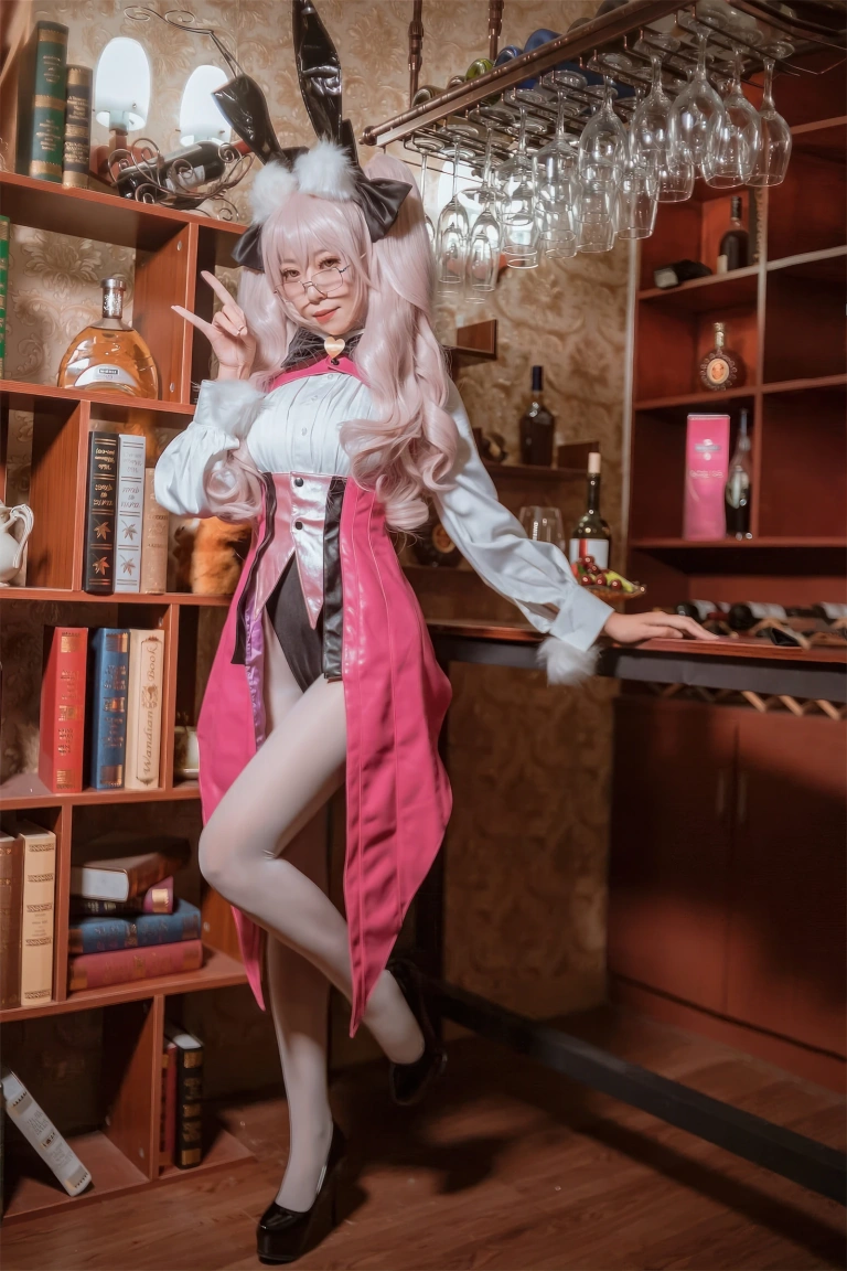 Money冷冷《玉藻前兔女郎》主题写真：20张全套美图