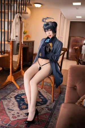Money冷冷《蔚蓝档案 妃咲》主题写真：63张全套美图