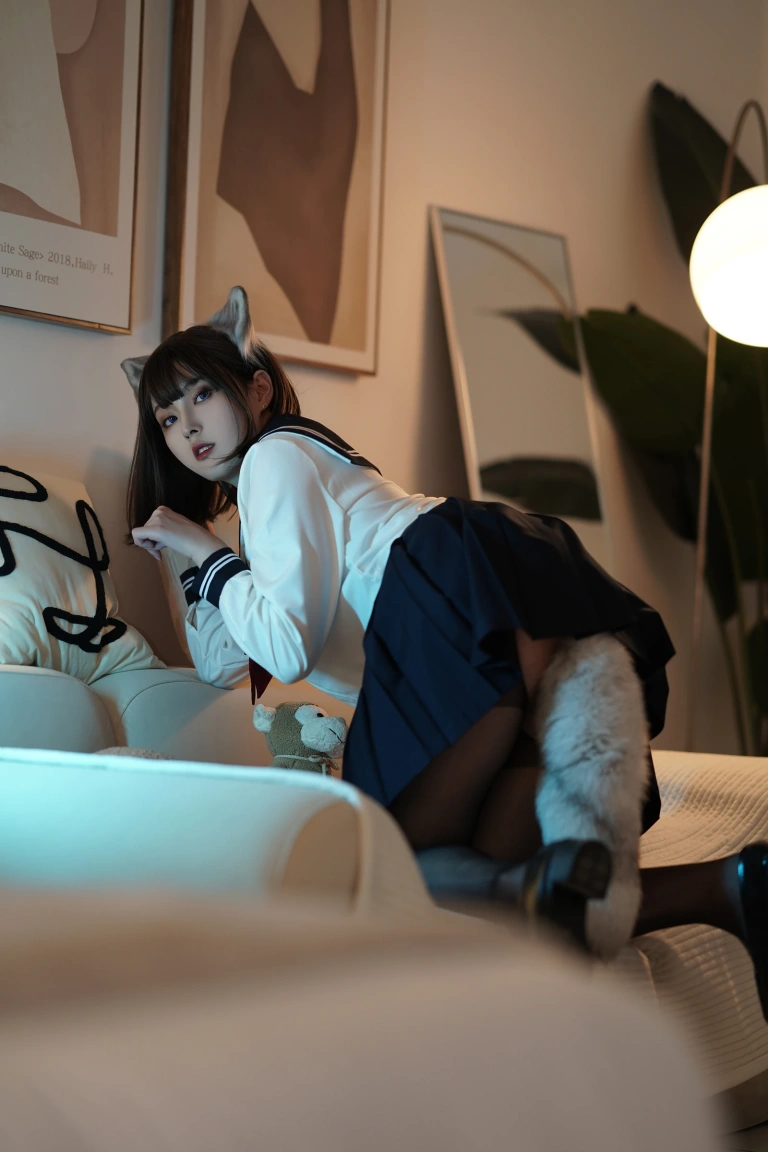 Natsuko_夏夏子《大尾巴喵》主题写真：50张全套美图
