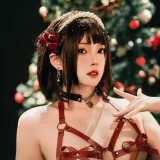 Natsuko_夏夏子《2022圣诞》主题写真：30张全套美图，含1个视频