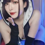 Natsuko_夏夏子《虎鲸自拍》主题写真：25张全套美图