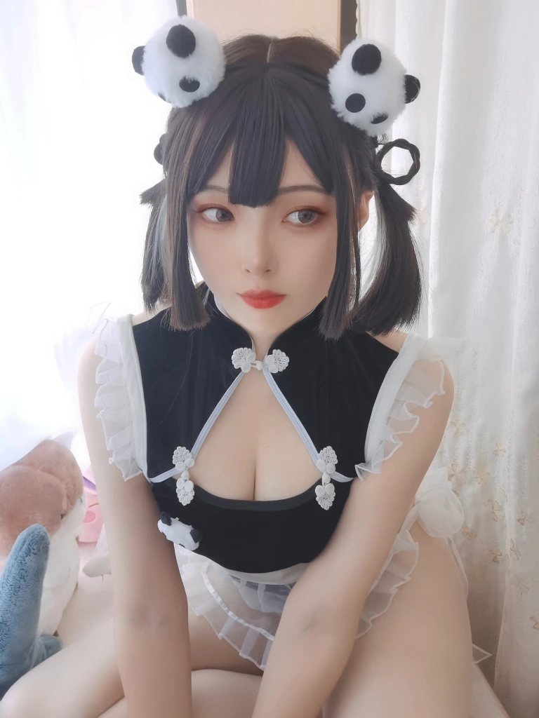 Natsuko_夏夏子《熊猫女仆》主题写真：64张全套美图，含1个视频