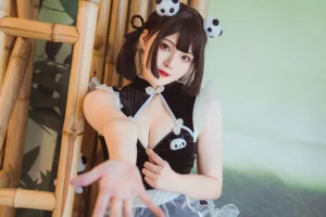 Natsuko_夏夏子《熊猫女仆》主题写真：64张全套美图，含1个视频