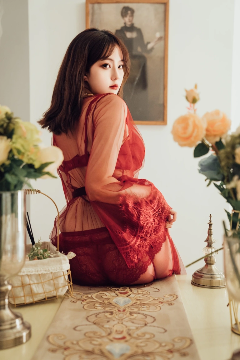 Natsuko_夏夏子《秘密恋人》主题写真：40张全套美图，含1个视频
