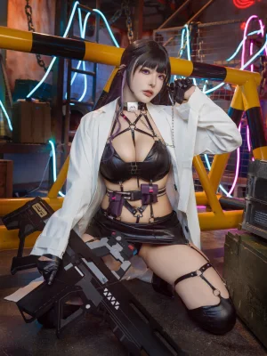 Natsuko_夏夏子《米哈拉&尤妮（&秋和柯基）》主题写真：74张全套美图，含1个视频