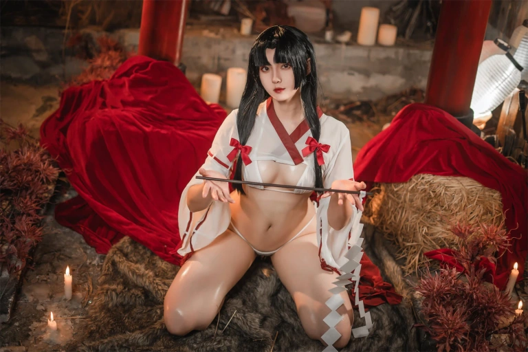 Natsuko_夏夏子《祈愿巫女》主题写真：54张全套美图