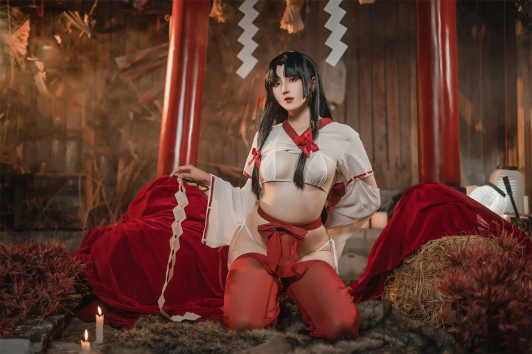 Natsuko_夏夏子《祈愿巫女》主题写真：54张全套美图
