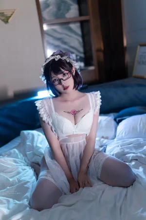 Natsuko_夏夏子《透明女仆》主题写真：76张全套美图